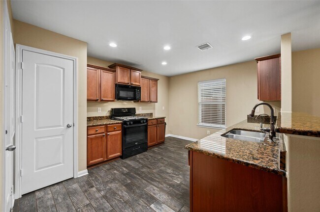 Building Photo - 1843 Garnet Breeze Dr