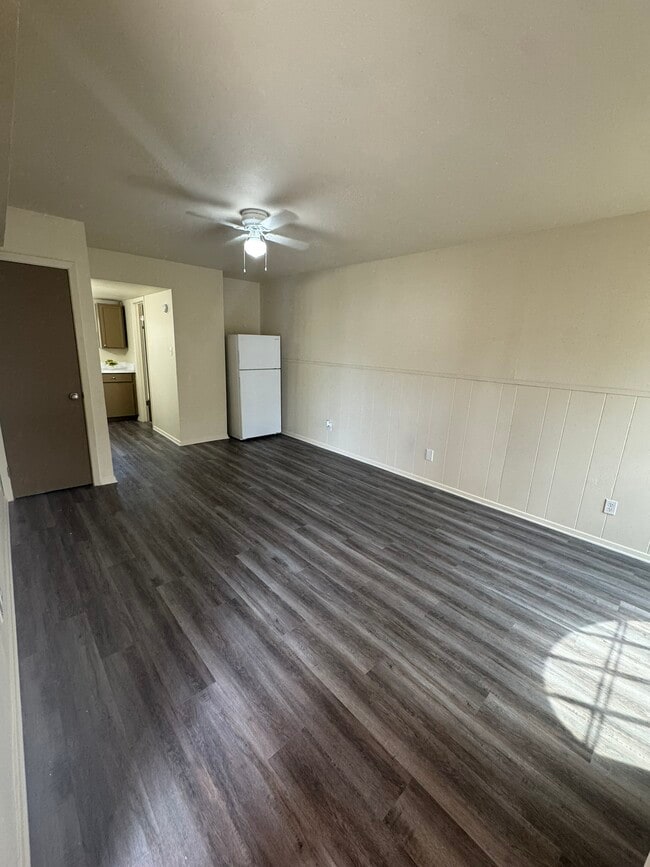 Building Photo - Zodiac Apartments