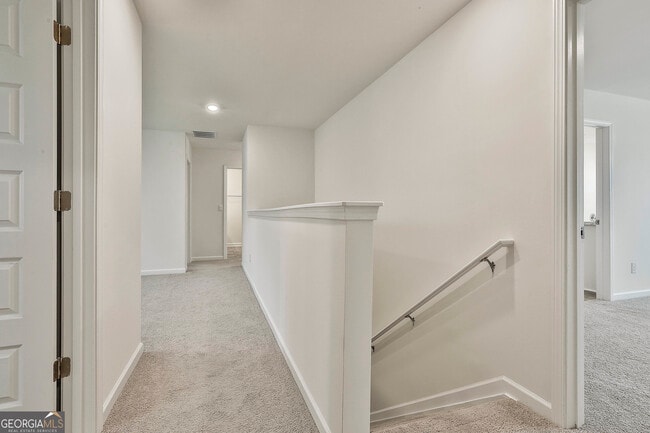 Building Photo - 166 Woodbrook Trl