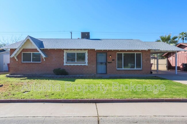 Building Photo - 8513 E Mariposa Dr