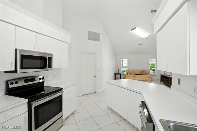 Building Photo - 1301 Piper Blvd