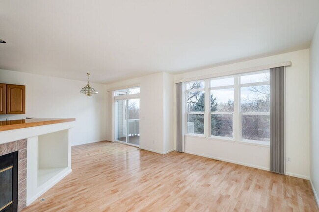 Building Photo - 299 W Jamison Cir