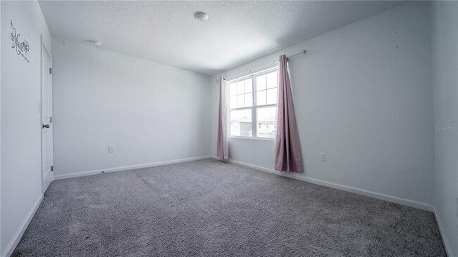 Building Photo - 8735 Sportsman Lp