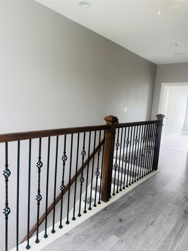 Building Photo - 2622 Metcalf St