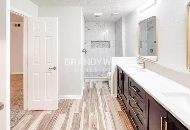 Building Photo - 3608 Montridge Ct