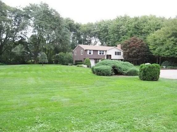 Building Photo - 10 Hamman Cir