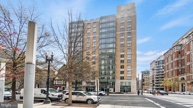 Building Photo - 1150 K St NW