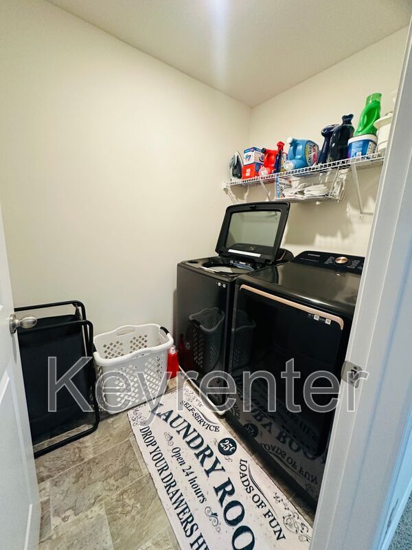 Building Photo - 104 Jesse Baker Ln