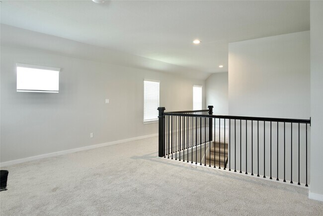 Building Photo - 3207 Tilley Dr
