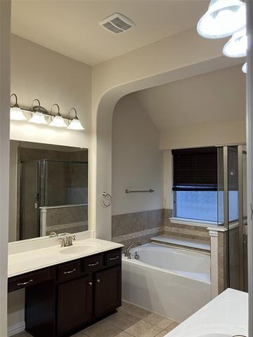 Building Photo - 7585 Hidden Cove Ln