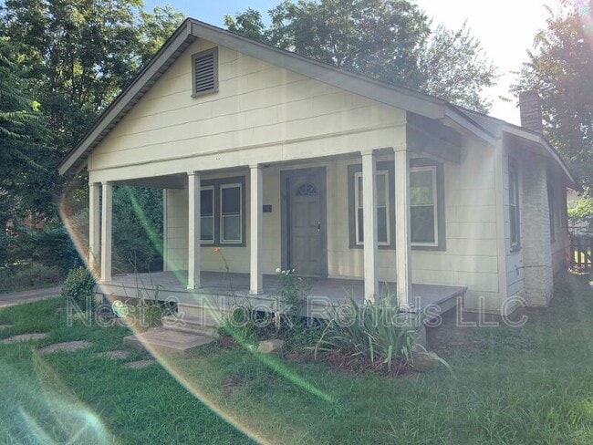 Building Photo - 412 S Urbana Ave