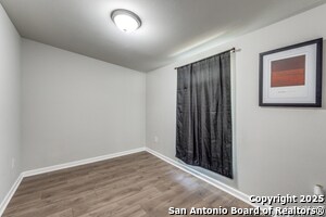 Building Photo - 5027 Blue Bonnet St