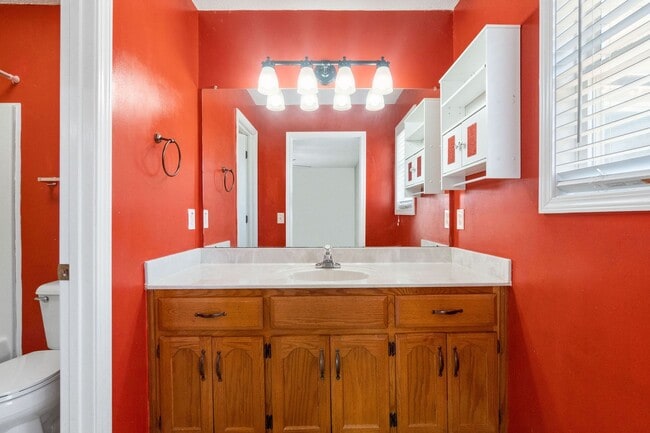 Building Photo - 1435 Amy Ave