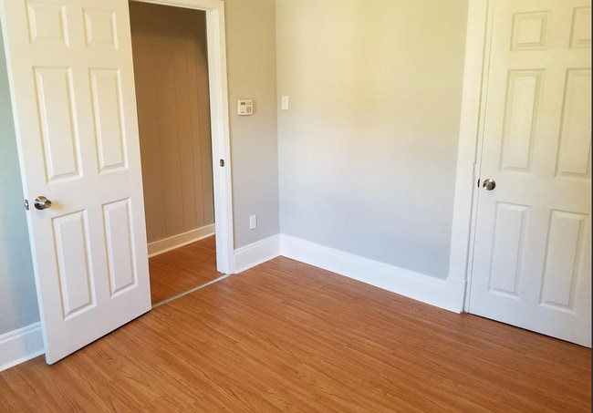 Building Photo - Adorable 3 Bedroom Home for RENT in Beechview