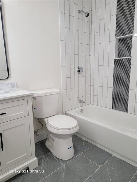 Building Photo - 255 Ohio Ave