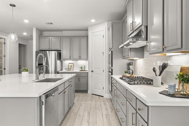 Building Photo - 223 Baldovino Skyway