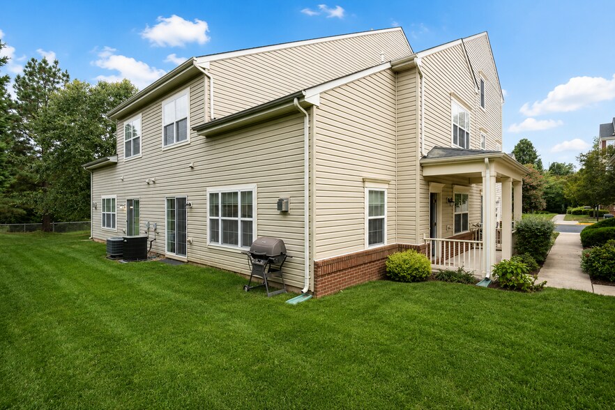Building Photo - 11138 Wortham Crest Cir