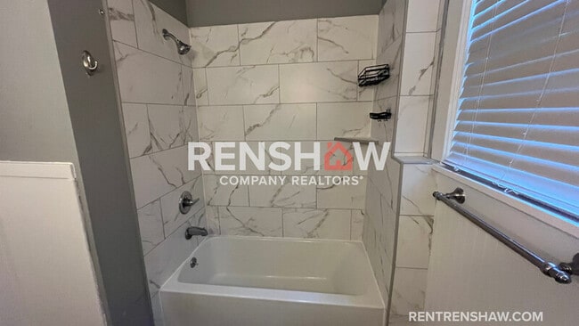 Building Photo - 1706 Tutwiler Ave