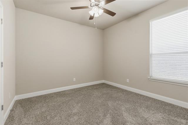 Building Photo - 1012 Kensington Wy