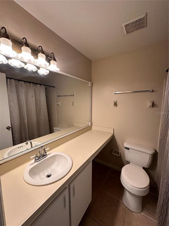 Building Photo - 6010 Scotchwood Glen