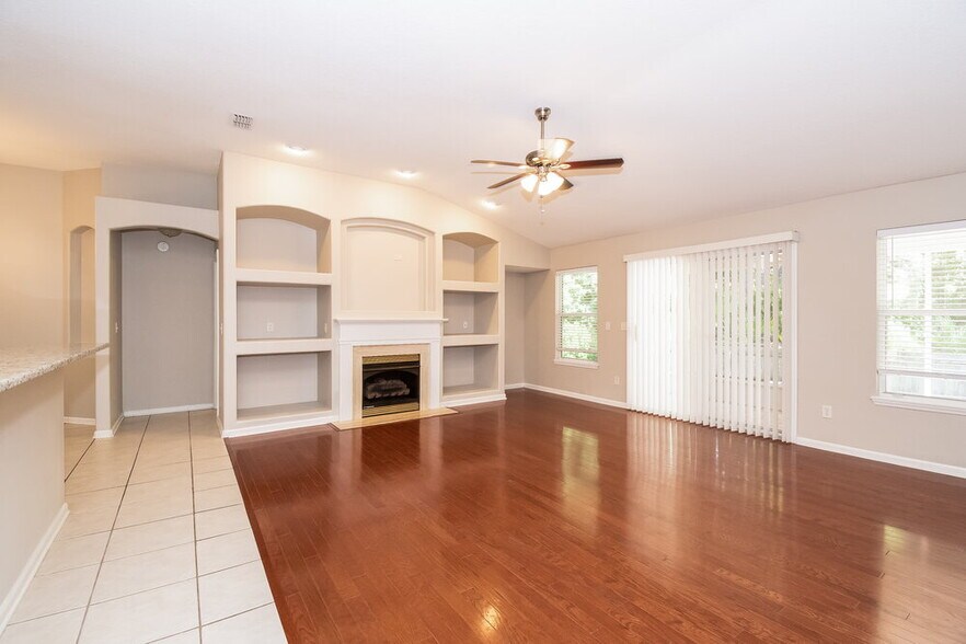 Building Photo - 857 Mystic Harbor Dr