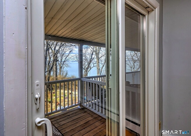 Building Photo - 1 Cora St