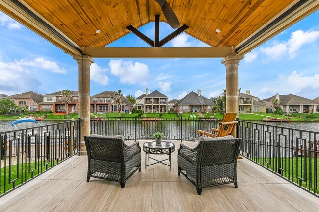 Building Photo - 18022 Dunoon Bay Point Ct