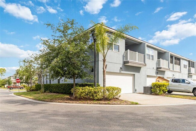 Building Photo - 9109 Legado Dr