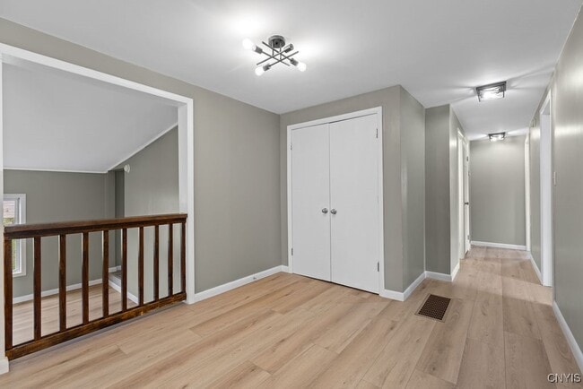 Building Photo - 4076 Mill Rd