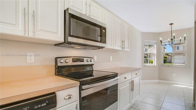 Building Photo - 8743 SW 213th Ln