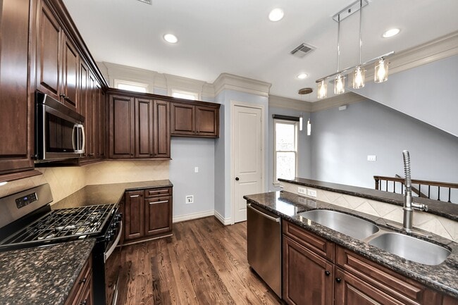 Building Photo - 1434 Wichita St