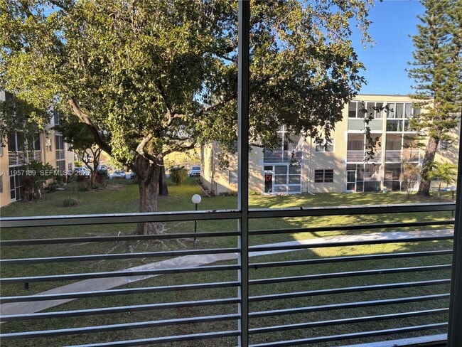 Building Photo - 151 Berkley Rd