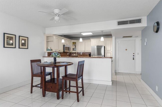 Building Photo - 600 Three Islands Boulevard