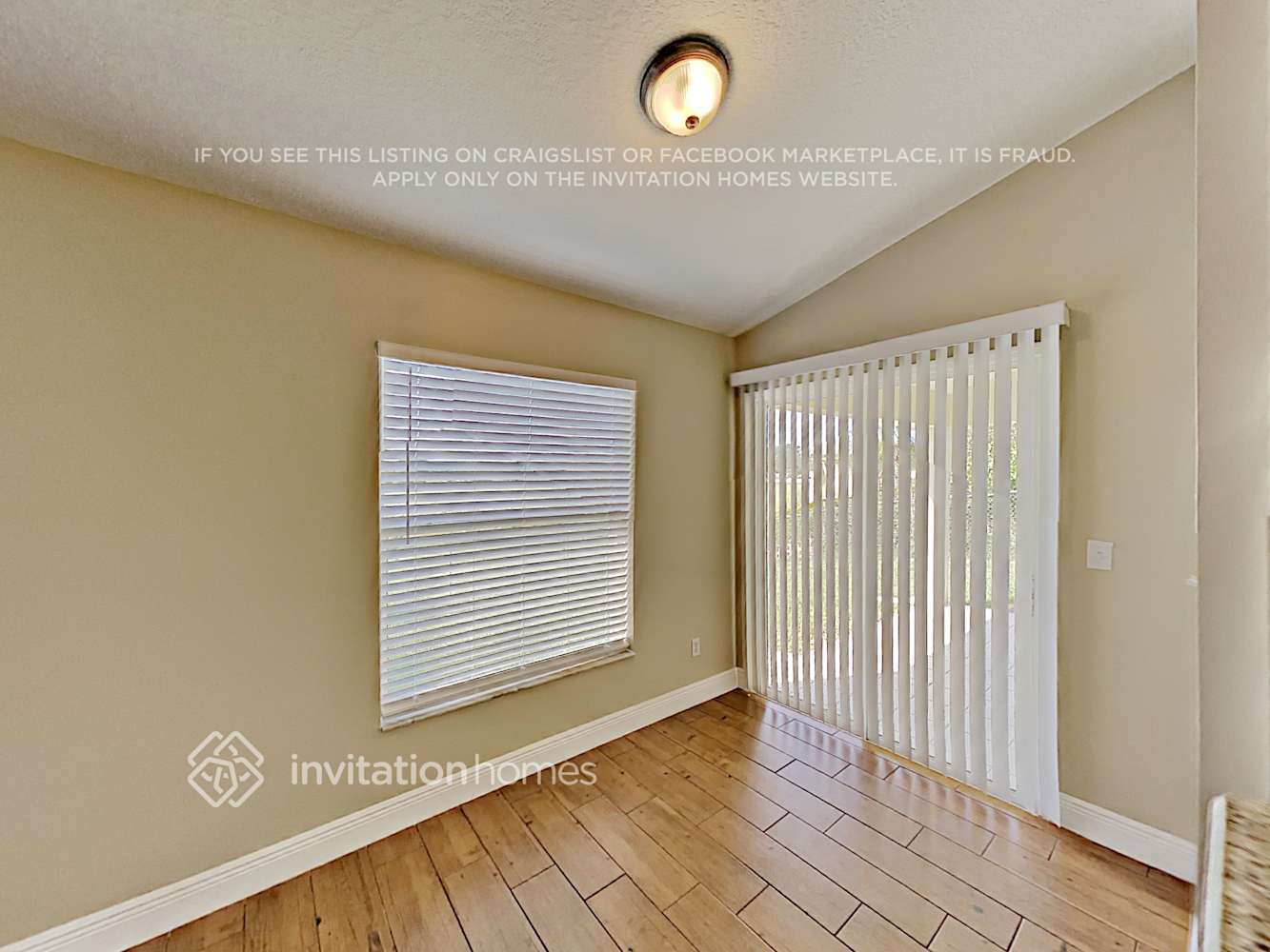 Building Photo - 330 Trade Wind Dr