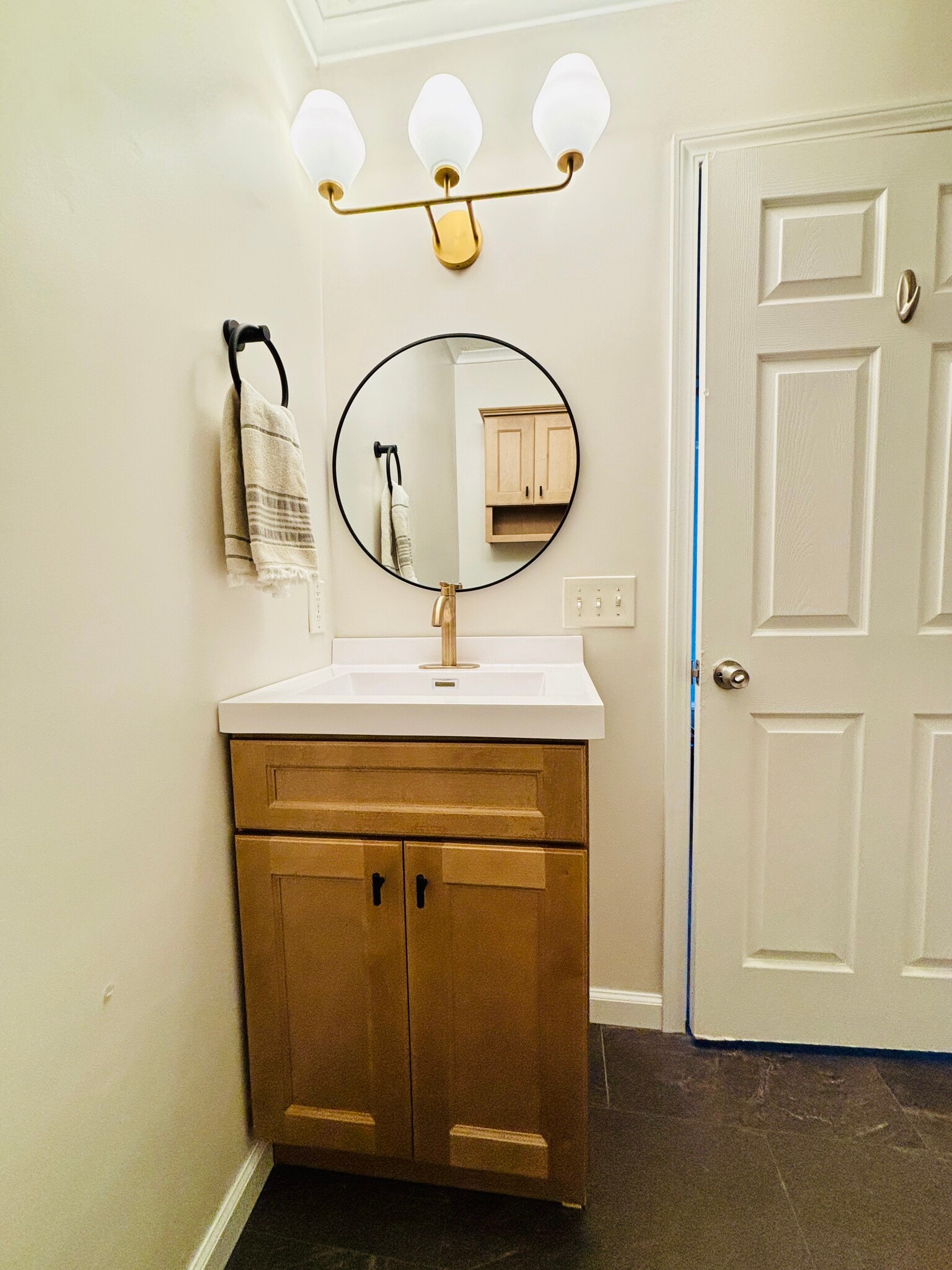 Building Photo - 146 Jersey St