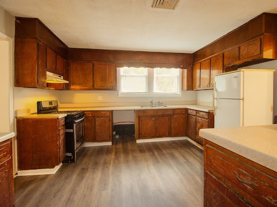 Building Photo - 1300 Gulfport St