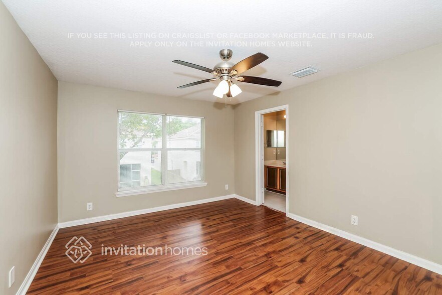 Building Photo - 9814 Porta Leona Ln