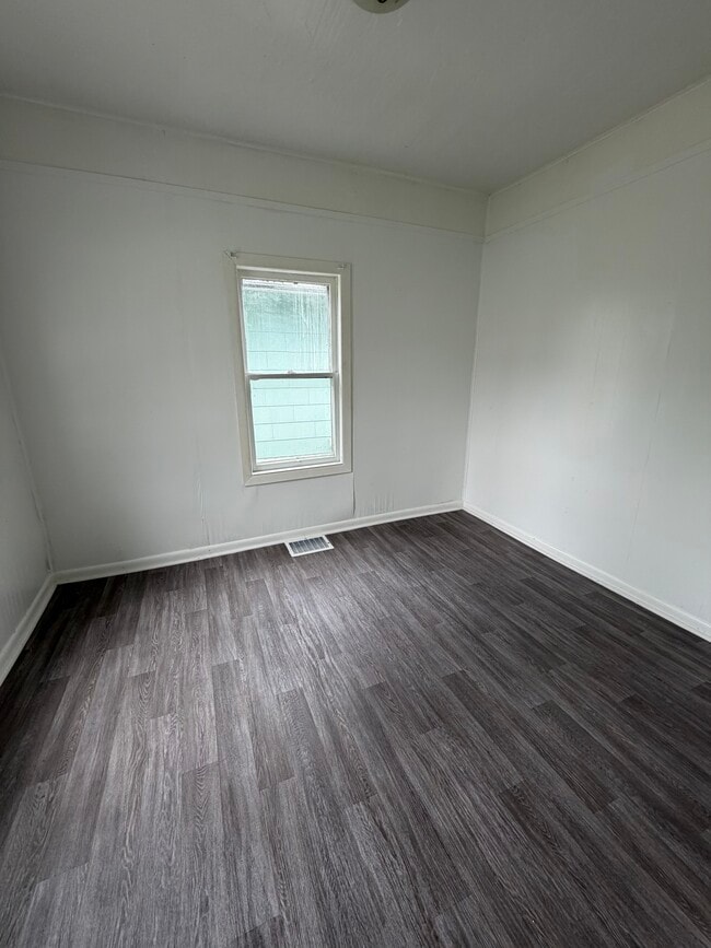 Building Photo - 1615 N Courtland Ave