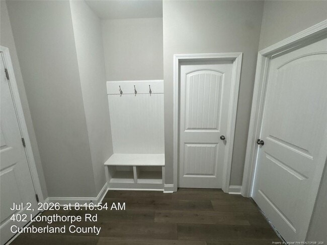 Building Photo - 402 Longthorpe Rd
