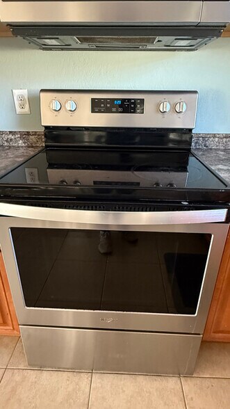 Building Photo - 6620 Grace Sweat Rd