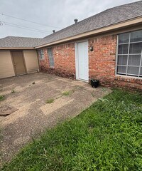 Building Photo - 6503 Dunn Dr