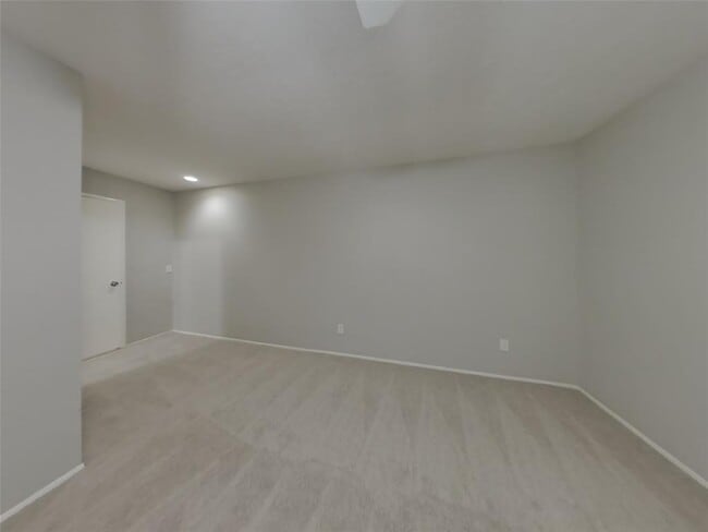 Building Photo - 12230 Haroldson Forest Dr