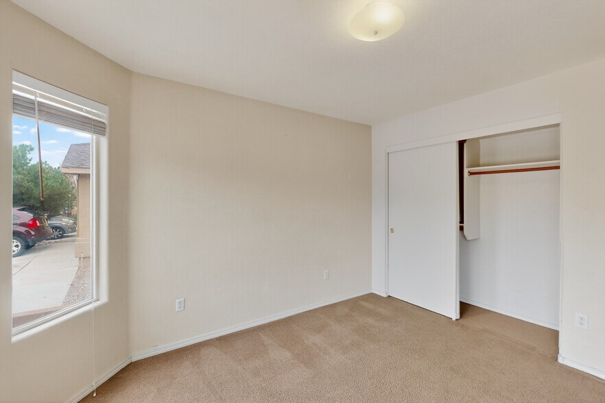 Building Photo - 9000 Violet Orchid Trl SW