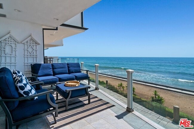 Building Photo - 11874 S Beach Club Way