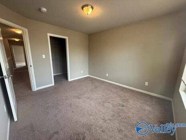 Building Photo - 114 Pitts Griffin Drive