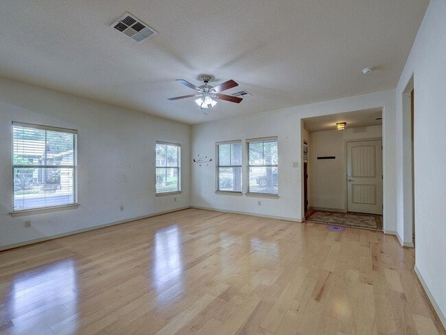 Building Photo - 9707 Anderson Mill Rd