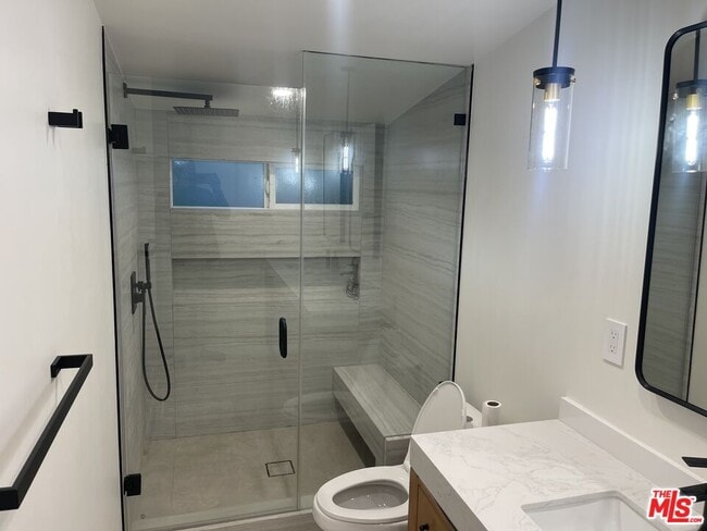 Building Photo - 4234 Ellenita Ave