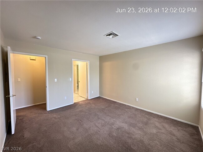 Building Photo - 4873 S Torrey Pines Dr