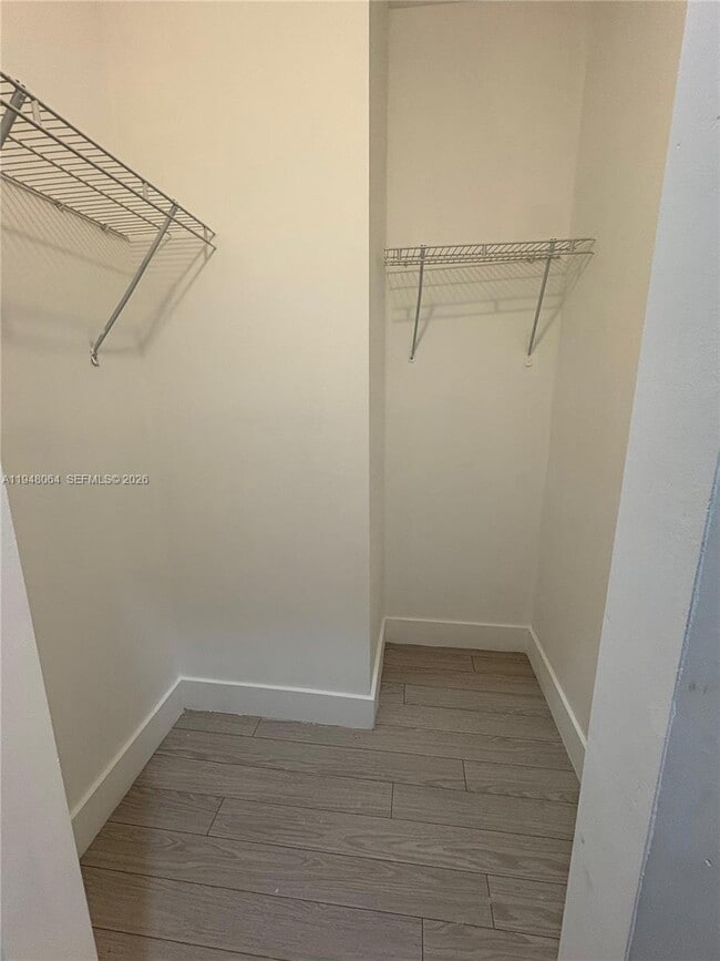 Building Photo - 10902 NW 83rd St