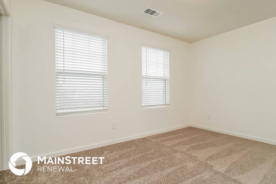 Building Photo - 520 Horn St